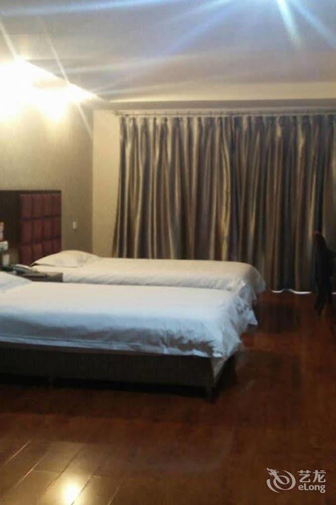 Helun Hotel Ченду Екстер'єр фото