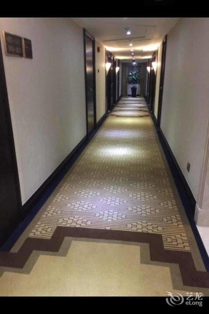 Helun Hotel Ченду Екстер'єр фото